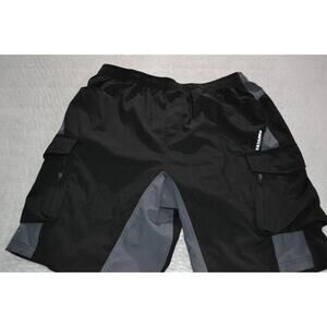 Vayager Cargo Padded Mountain Biking Shorts Black Mens Size Large